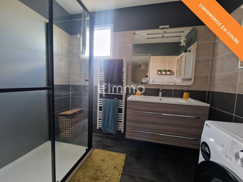 Appartement - 85 m² - 4 pièces