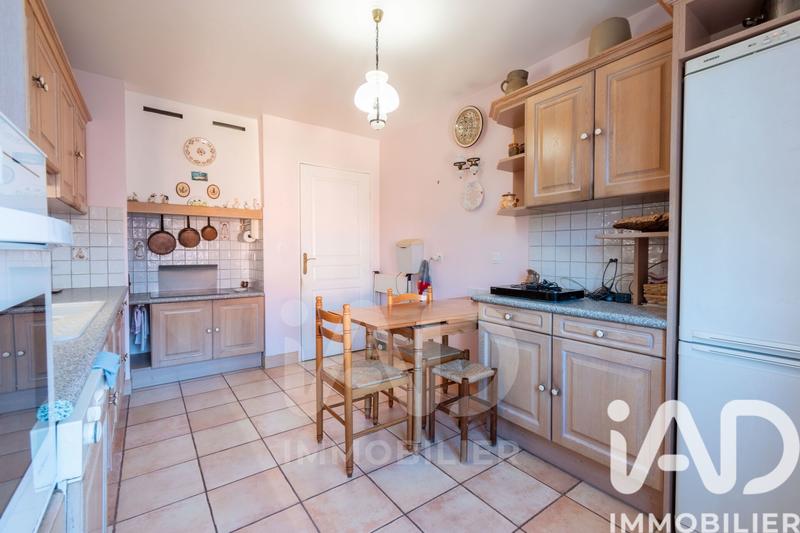 Appartement - 92 m² - 5 pièces