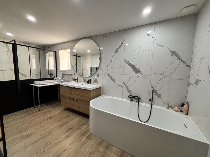 Maison ancienne - 180 m² - 9 pièces