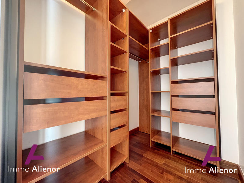 Duplex - 107 m² - 4 pièces