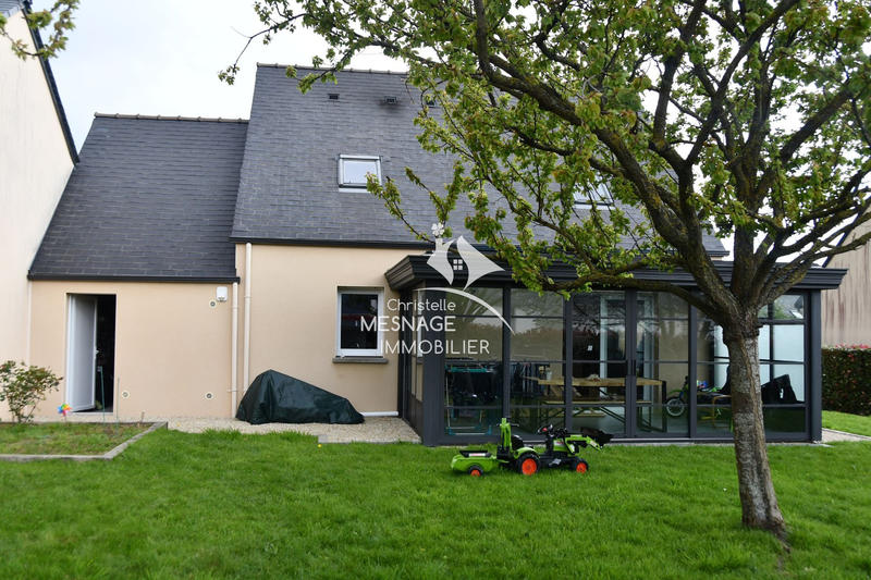 Maison - 110 m² - 6 pièces