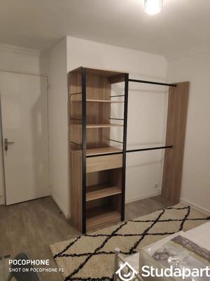 Chambre - 11 m² - 1 pièce