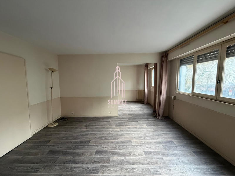 Appartement - 67 m² - 3 pièces