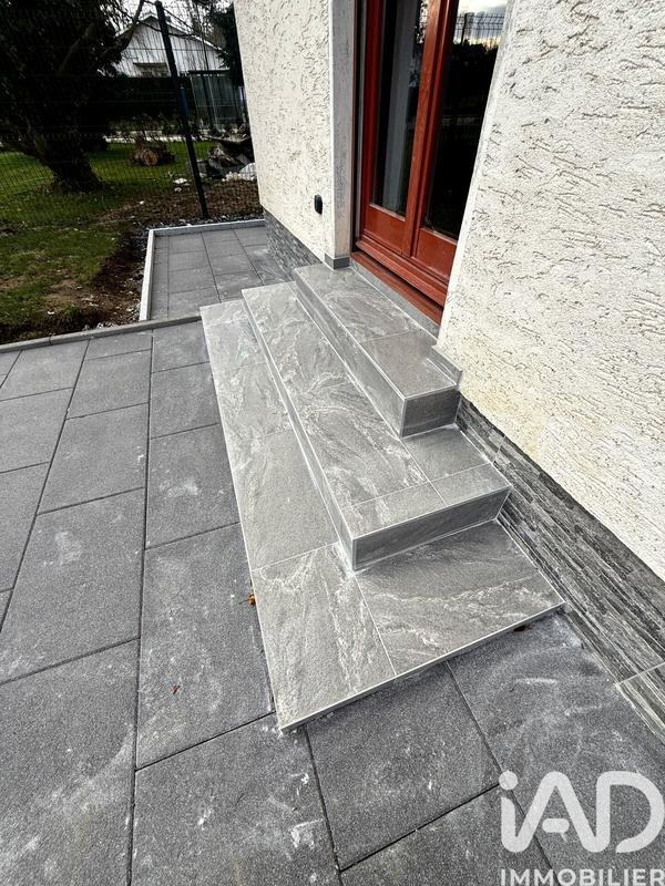 Maison - 123 m² - 5 pièces