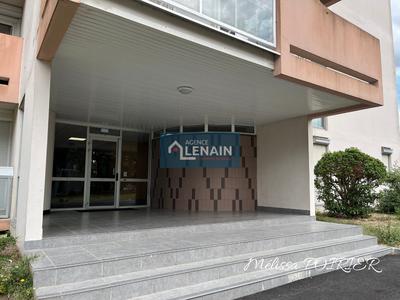 Appartement - 77 m² - 4 pièces