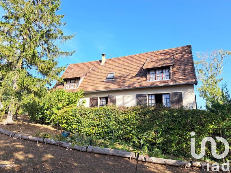 Maison - 196 m² - 8 pièces