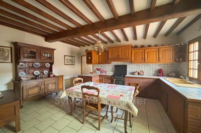 Propriété - 206 m² - 8 pièces