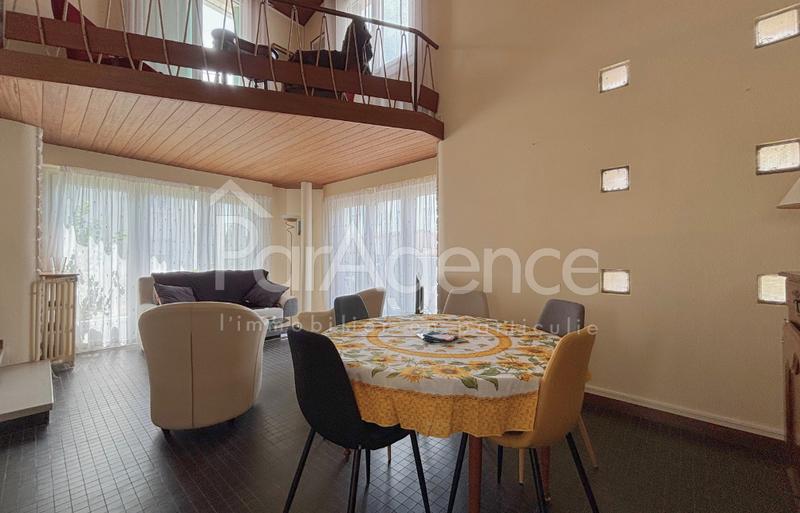 Maison - 103 m² - 5 pièces