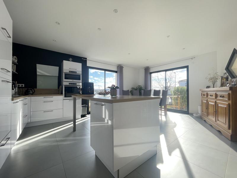 Maison - 124 m² - 6 pièces