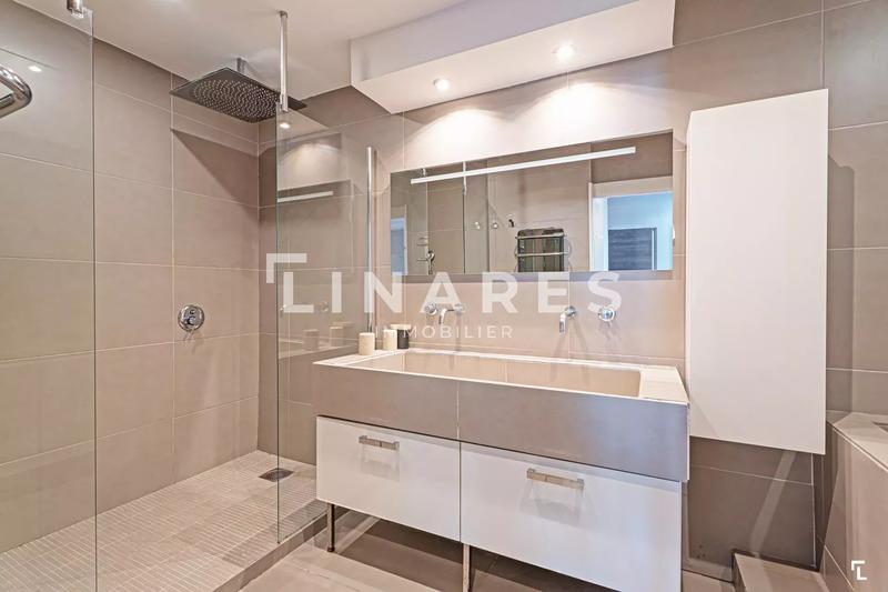 Villa - 160 m² - 4 pièces