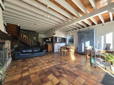 Maison - 156 m² - 6 pièces