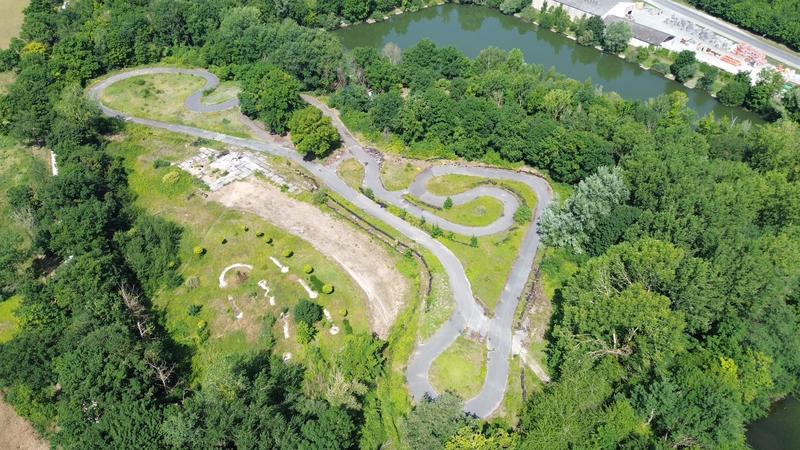 Terrain agricole - 33 843 m²