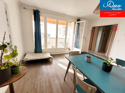 Appartement - 83 m² - 4 pièces
