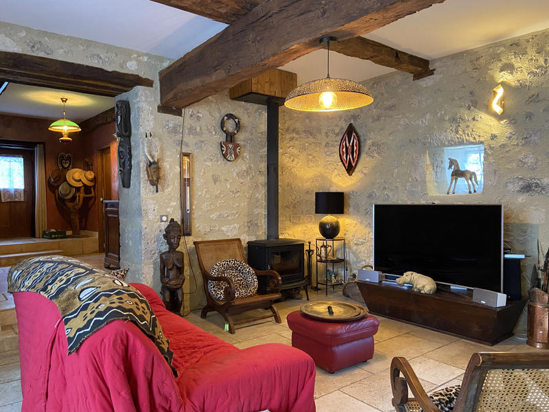 Maison - 414 m² - 15 pièces