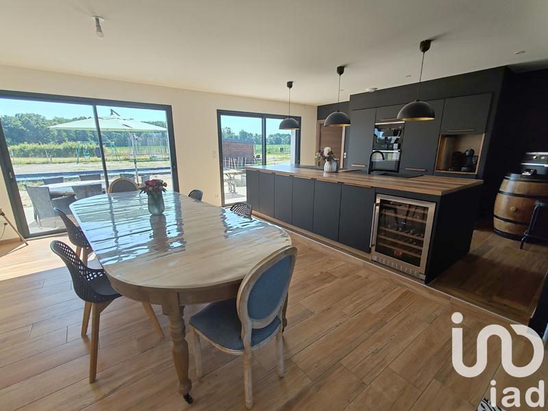 Maison de maîtres - 195 m² - 7 pièces