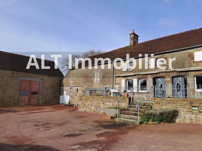 Maison ancienne - 160 m² - 6 pièces