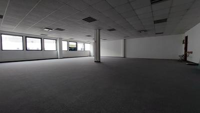 Local commercial - 136 m²