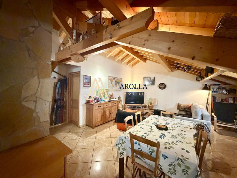 Appartement - 70 m² - 3 pièces