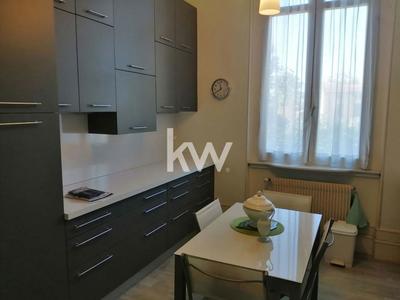 Appartement - 106 m² - 4 pièces