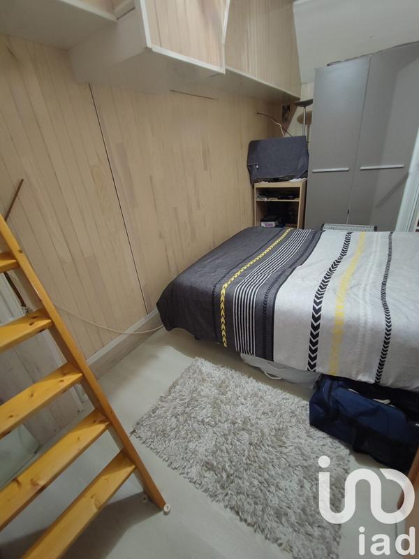 Maison - 200 m² - 3 pièces