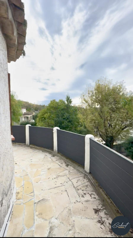 Appartement - 94 m² - 4 pièces