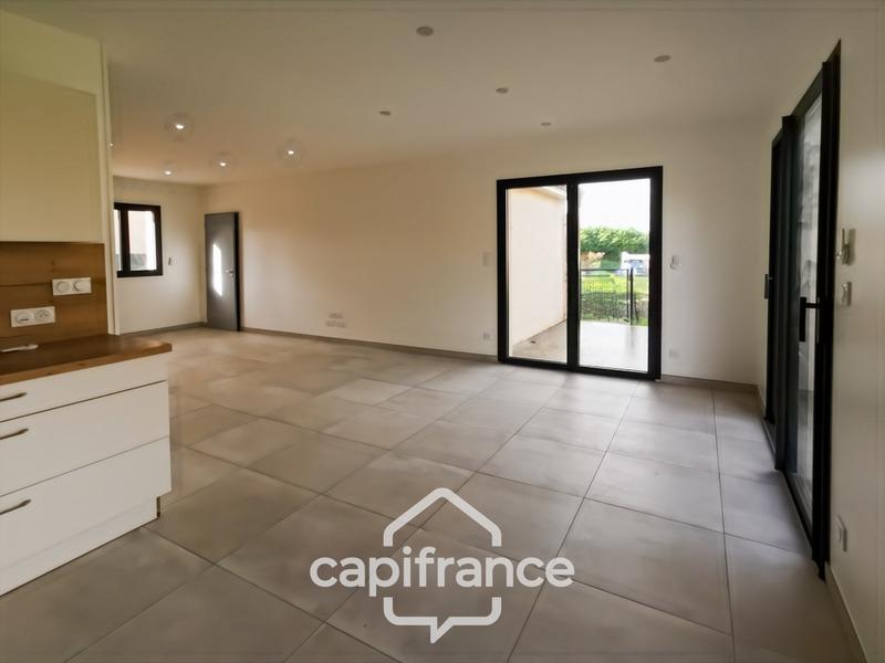 Maison - 99 m² - 5 pièces