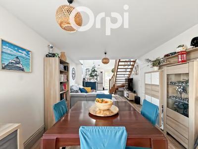 Maison - 76 m² - 4 pièces