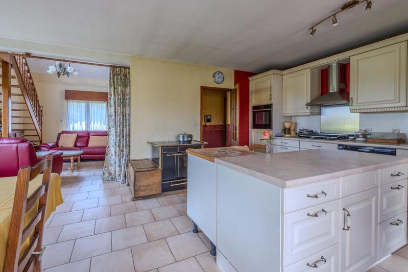 Maison - 195 m² - 3 pièces