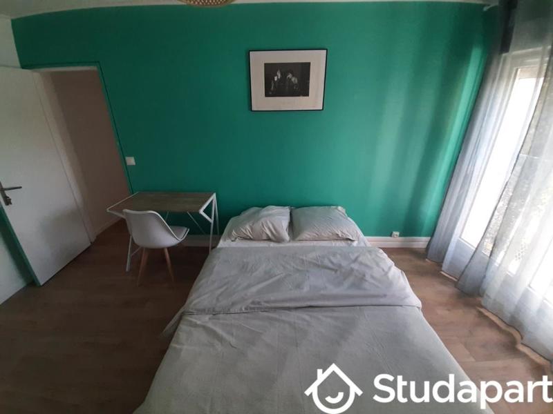 Appartement - 89 m² - 5 pièces