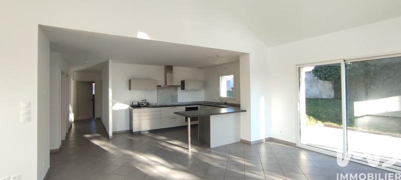 Maison - 111 m² - 5 pièces