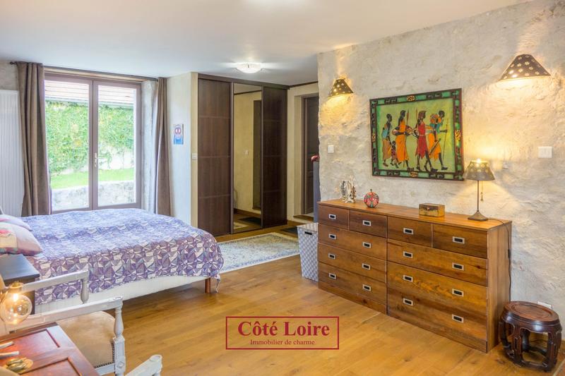 Maison ancienne - 265 m² - 7 pièces