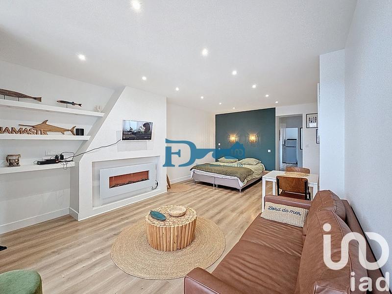 Studio - 40 m² - 1 pièce