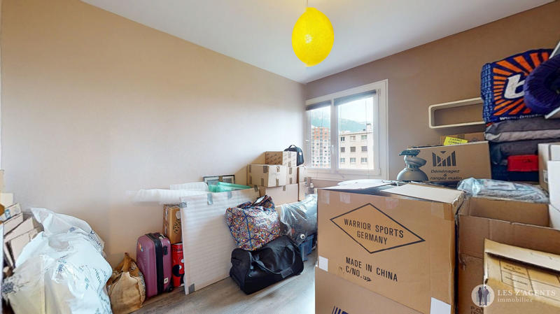 Appartement - 75 m² - 4 pièces