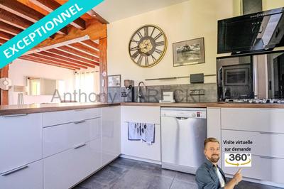 Maison - 235 m² - 7 pièces