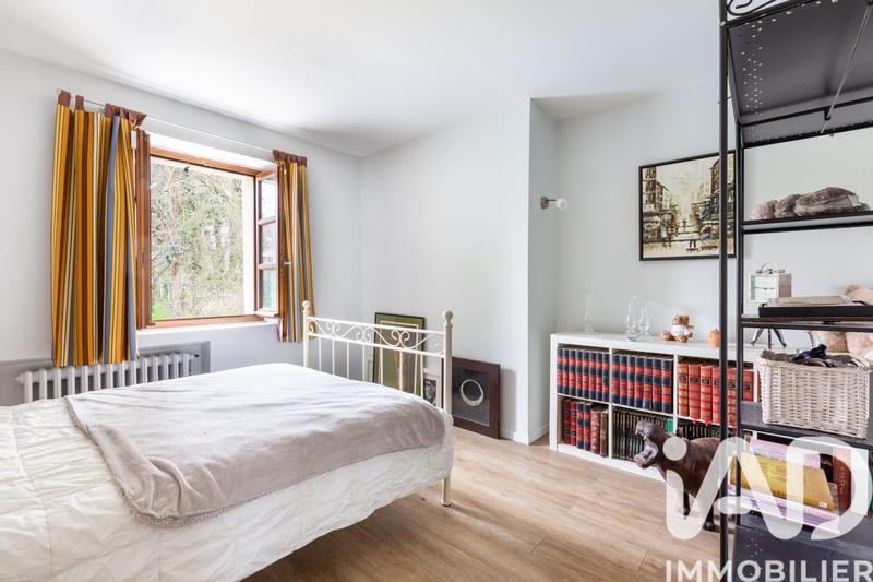 Maison - 200 m² - 5 pièces