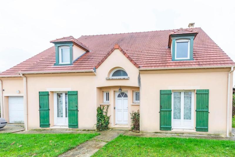 Maison de campagne - 200 m² - 8 pièces