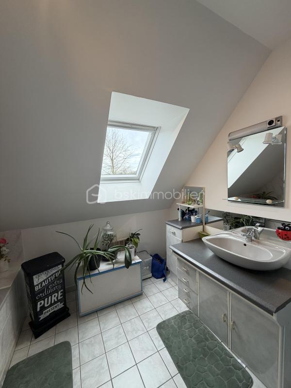 Pavillon - 151 m² - 7 pièces