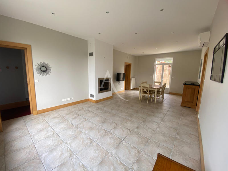 Maison - 150 m² - 5 pièces