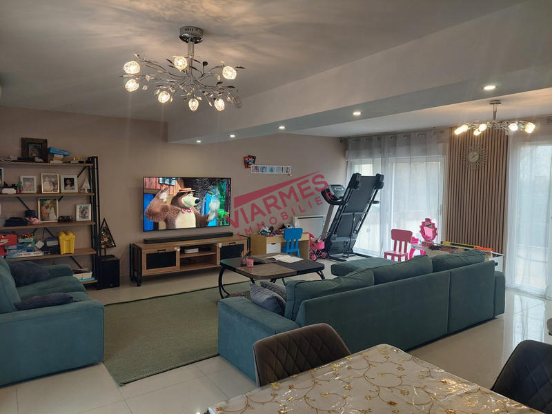 Maison traditionnelle - 110 m² - 6 pièces