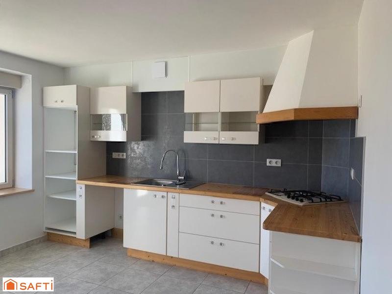 Maison - 330 m² - 13 pièces