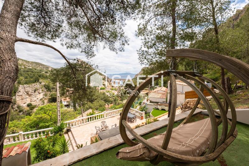 Villa - 120 m² - 4 pièces