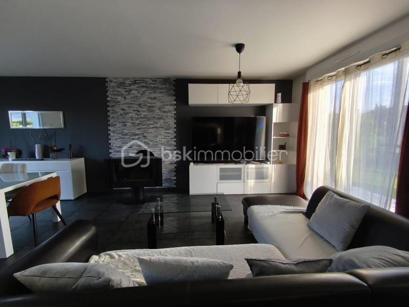 Maison - 117 m² - 5 pièces