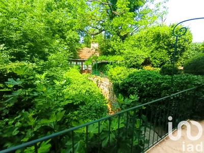 Maison - 340 m² - 9 pièces