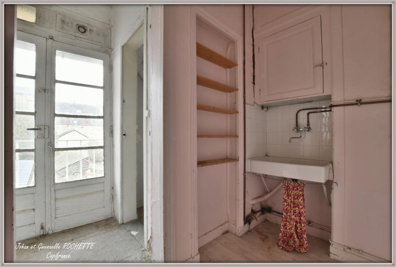 Immeuble - 68 m² - 4 pièces