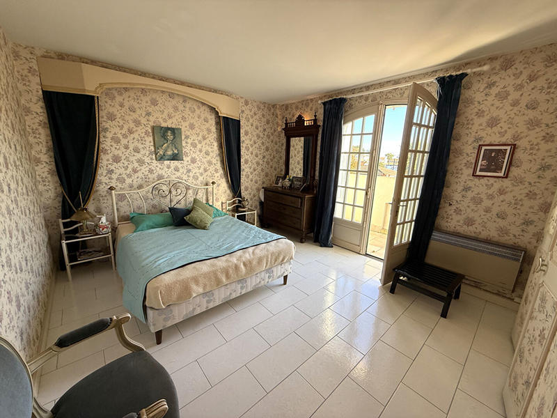 Maison - 198 m² - 6 pièces