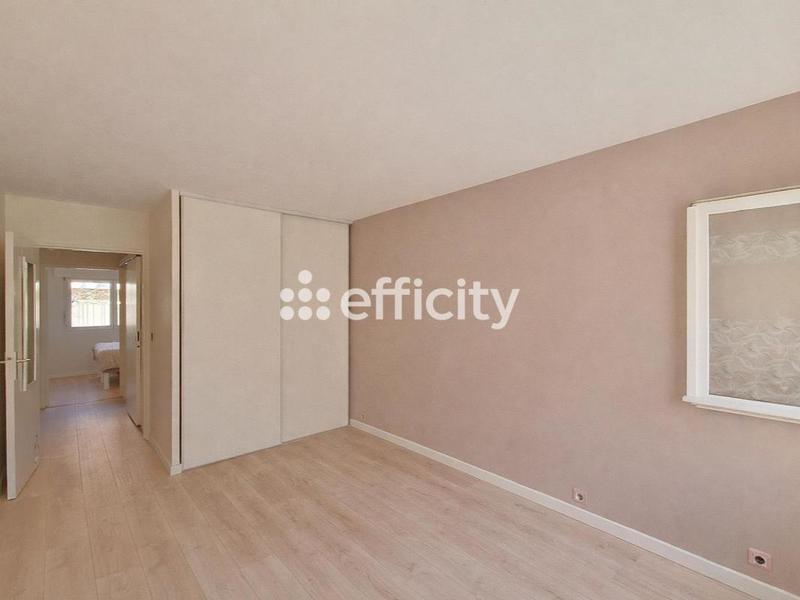 Appartement - 81 m² - 3 pièces