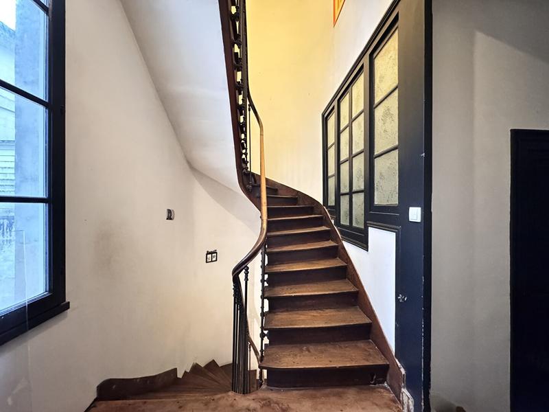 Maison - 157 m² - 7 pièces