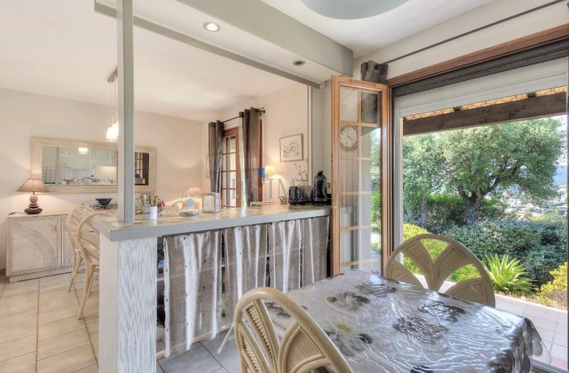 Villa - 90 m² - 4 pièces