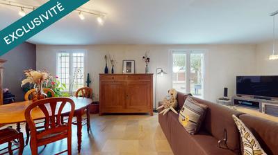 Maison - 203 m² - 7 pièces