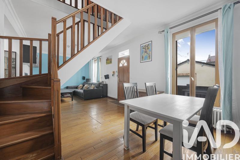 Maison - 105 m² - 5 pièces